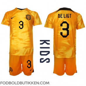 Holland Matthijs de Ligt #3 Hjemmebanetrøje Børn VM 2022 Kortærmet (+ Korte bukser)